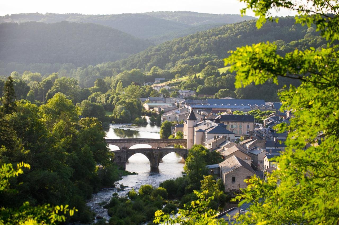 Village Vacances Du Camboussel Brassac  エクステリア 写真