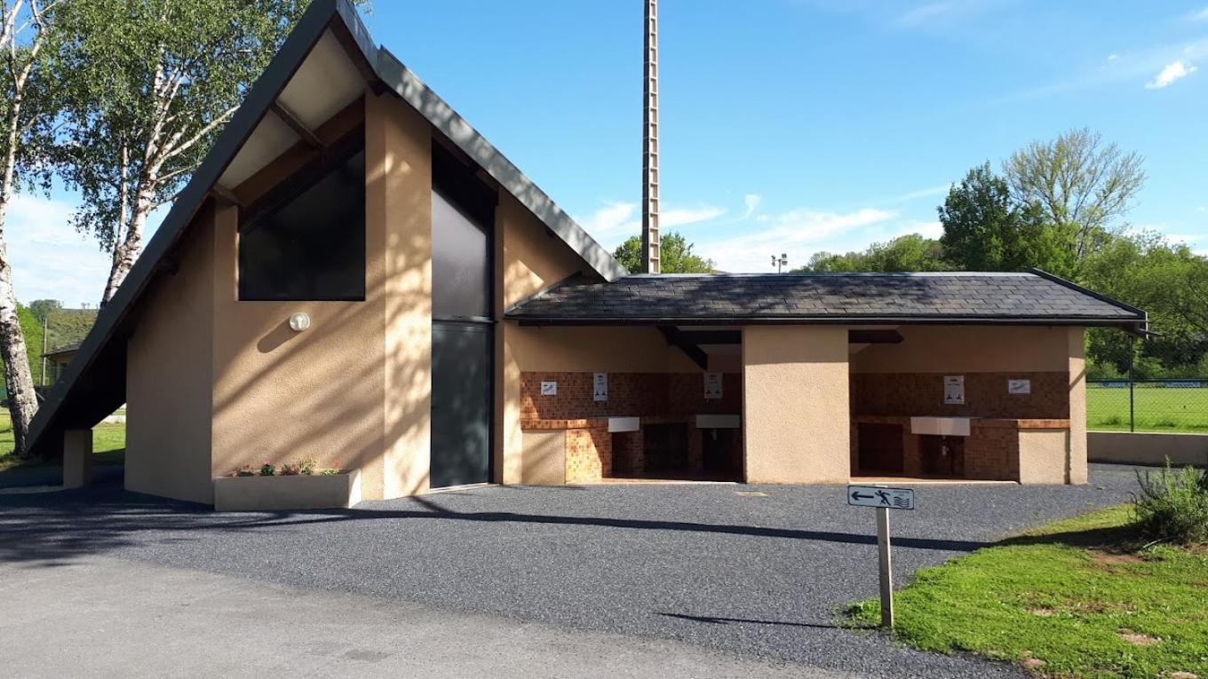 Village Vacances Du Camboussel Brassac  エクステリア 写真